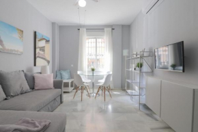 C95 - Bright and Quiet Apartment by Town